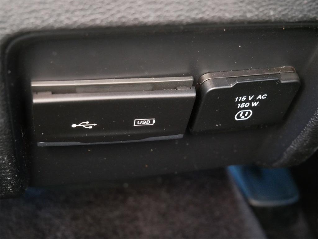 used 2019 Jeep Cherokee car, priced at $17,999