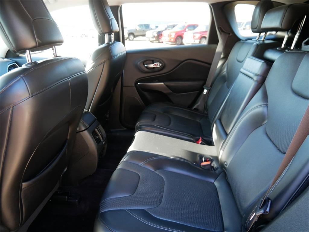 used 2019 Jeep Cherokee car, priced at $17,999