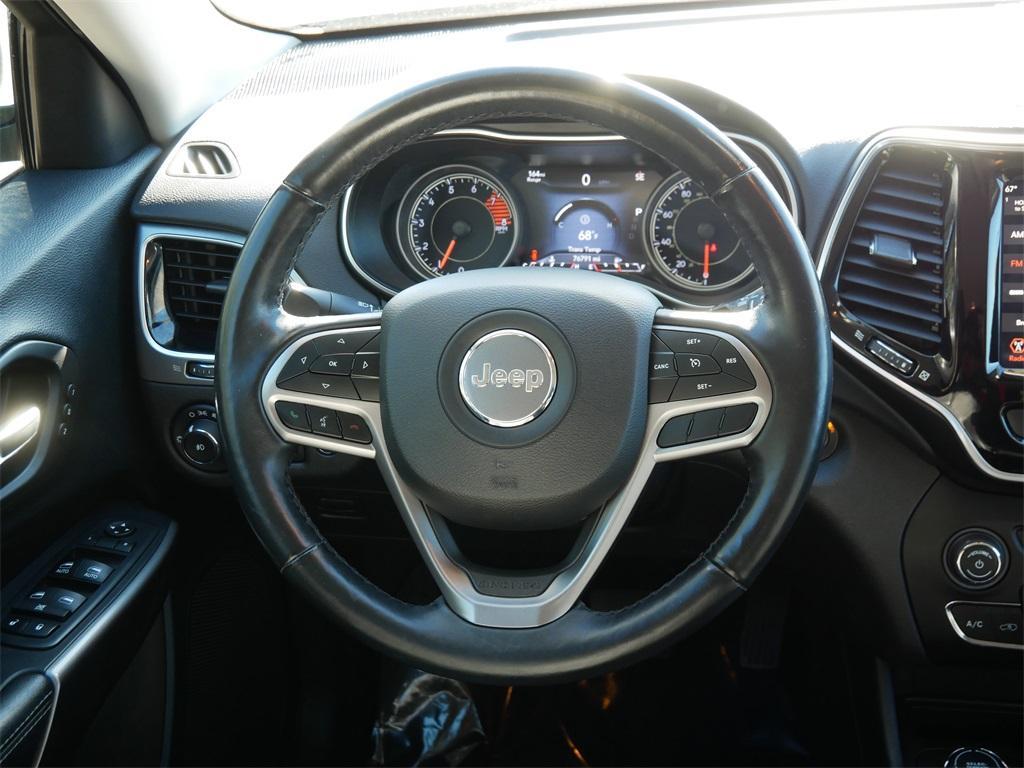 used 2019 Jeep Cherokee car, priced at $17,999