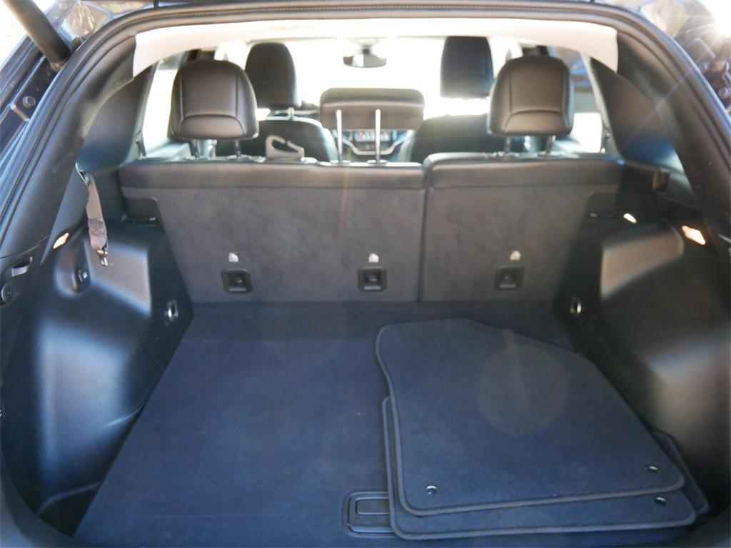 used 2019 Jeep Cherokee car, priced at $17,999