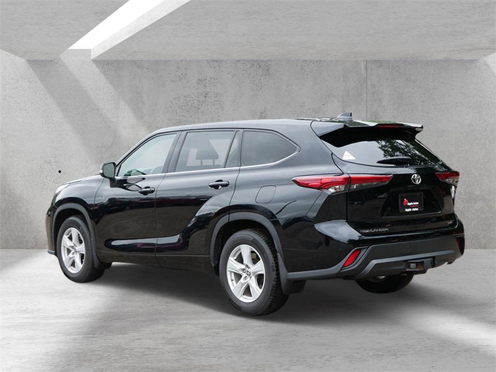 used 2021 Toyota Highlander car, priced at $26,699