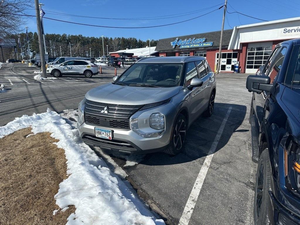 used 2022 Mitsubishi Outlander car