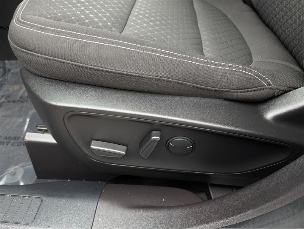 used 2023 Ford Escape car, priced at $24,399