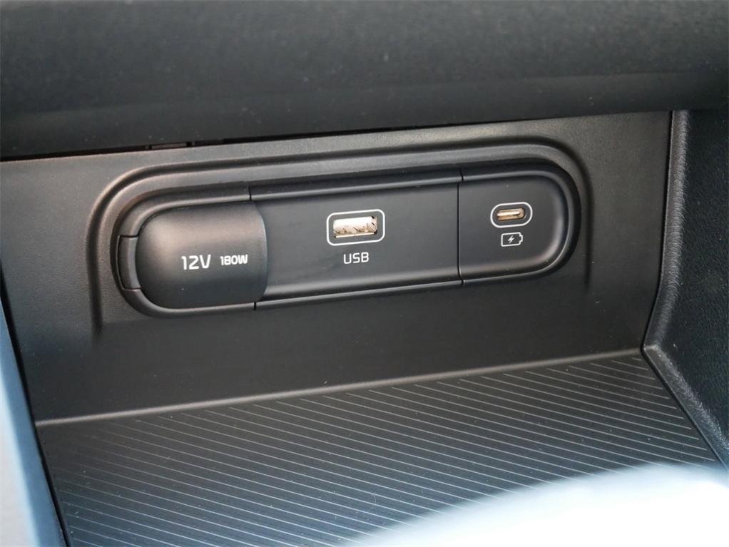 used 2023 Kia Sportage car, priced at $25,999
