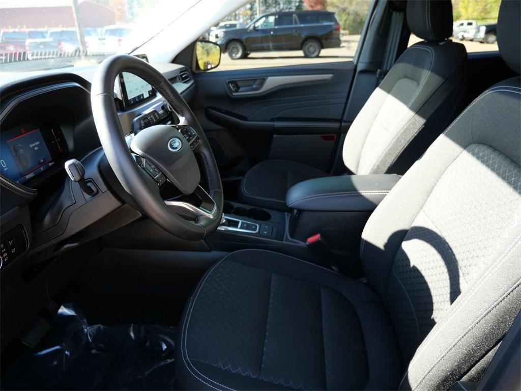 used 2025 Ford Escape car, priced at $26,999
