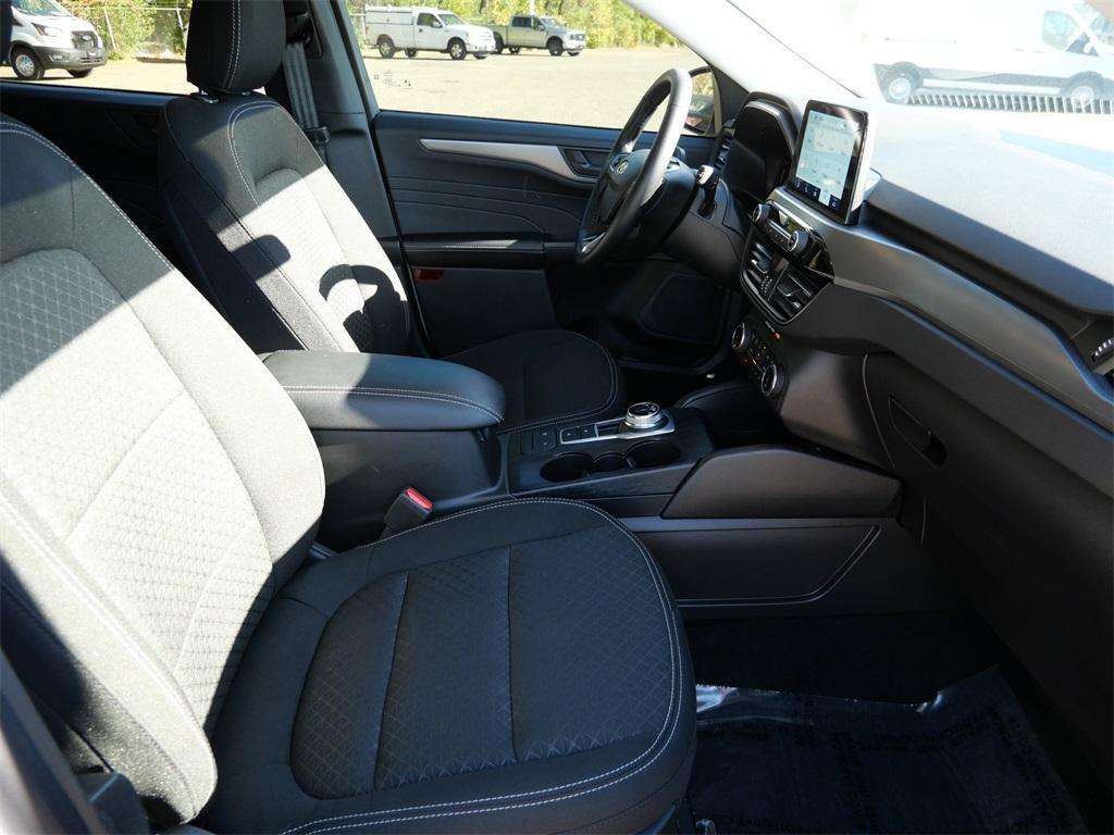 used 2025 Ford Escape car, priced at $26,999
