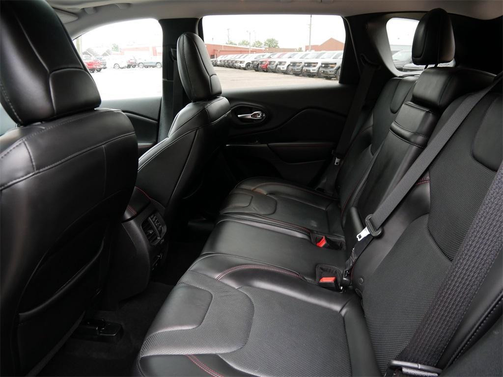 used 2019 Jeep Cherokee car, priced at $22,499