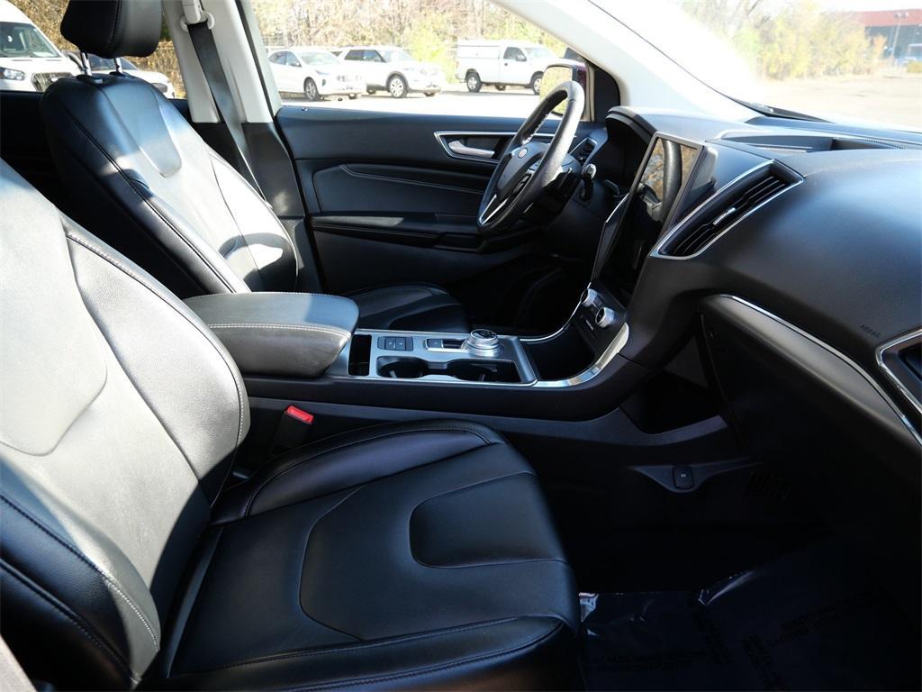 used 2022 Ford Edge car, priced at $28,999