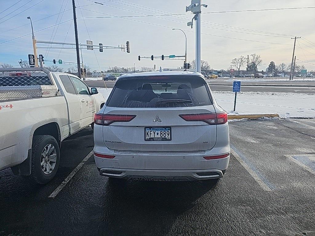 used 2023 Mitsubishi Outlander car, priced at $25,999