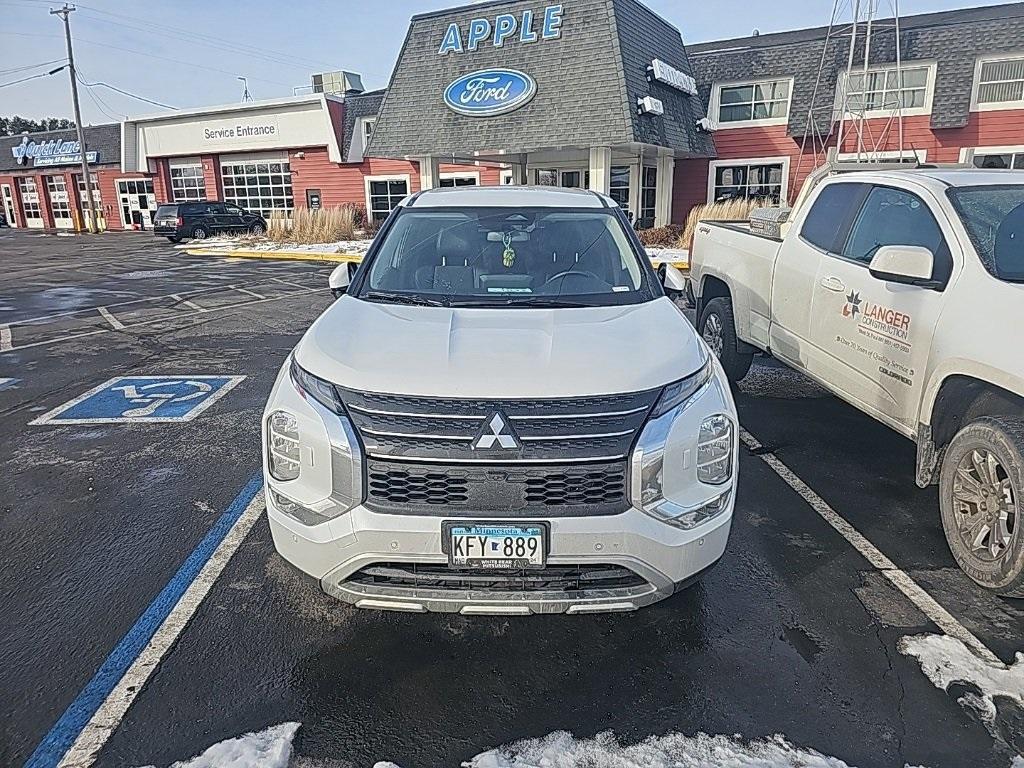 used 2023 Mitsubishi Outlander car, priced at $25,999