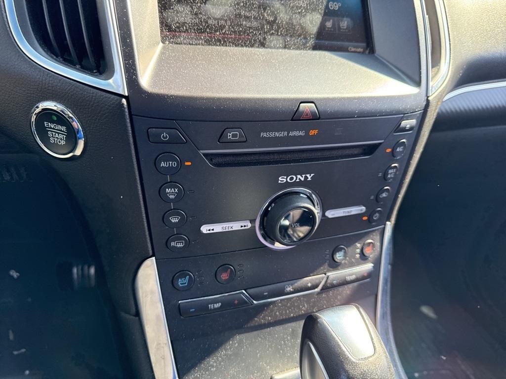 used 2015 Ford Edge car, priced at $17,999