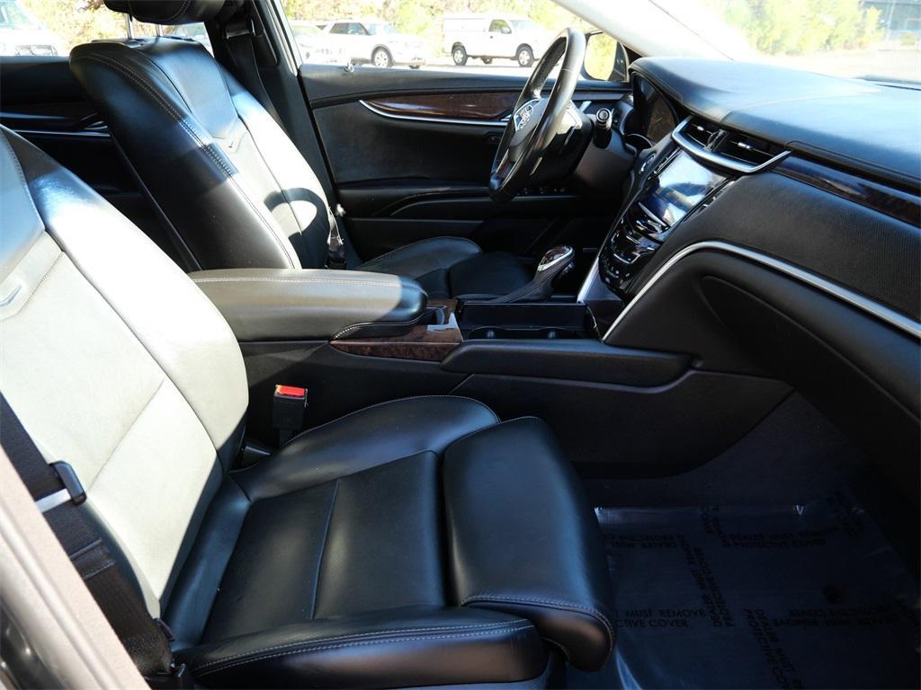 used 2013 Cadillac XTS car, priced at $7,748