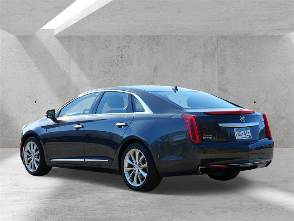 used 2013 Cadillac XTS car, priced at $7,748