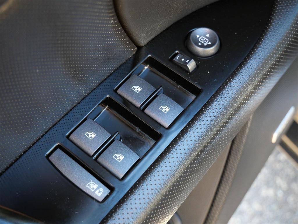 used 2013 Cadillac XTS car, priced at $7,748