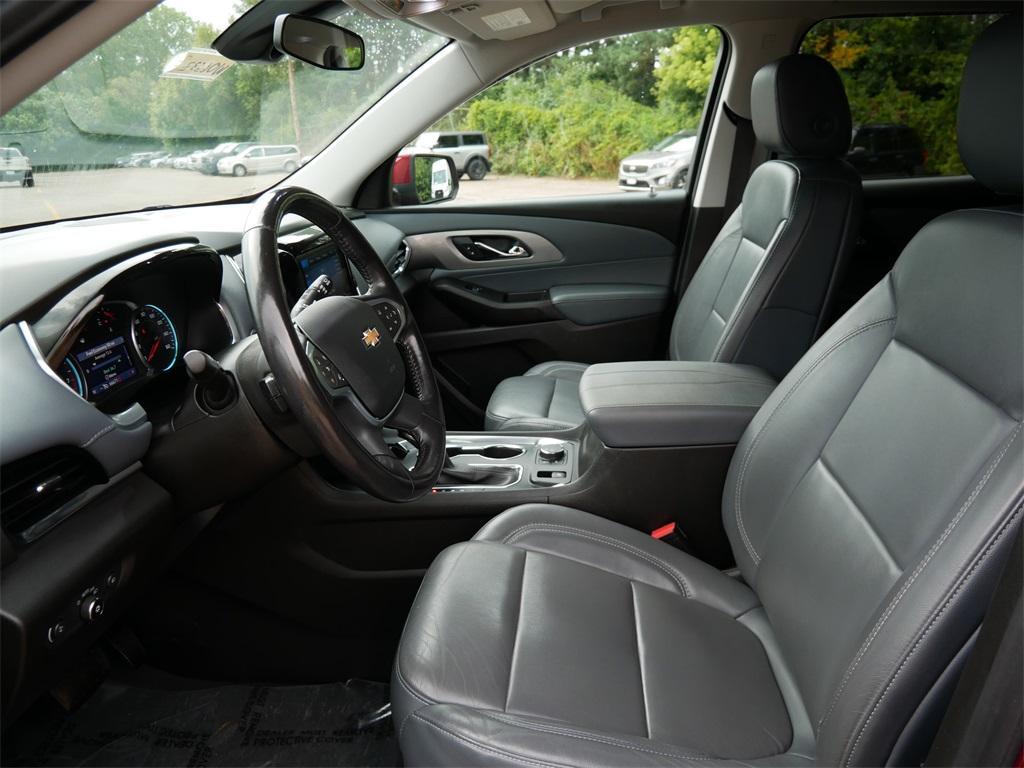 used 2021 Chevrolet Traverse car, priced at $26,999