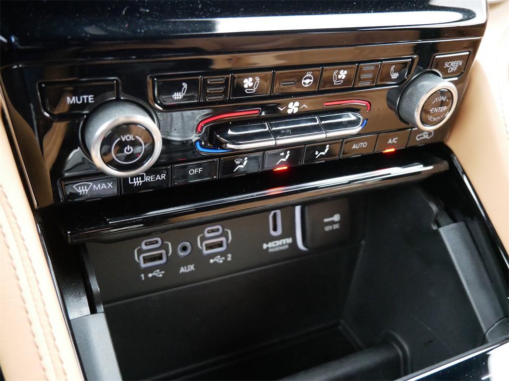 used 2024 Jeep Grand Cherokee car, priced at $53,999