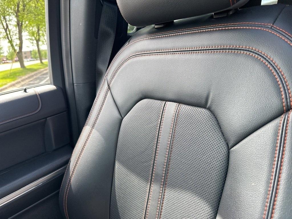 used 2023 Ford Expedition car, priced at $42,999