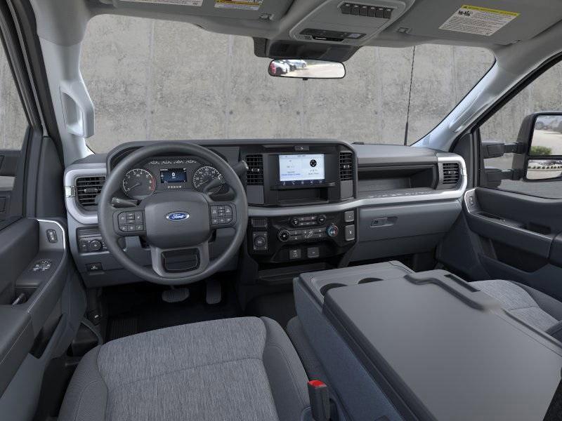 new 2025 Ford F-250 car, priced at $55,903