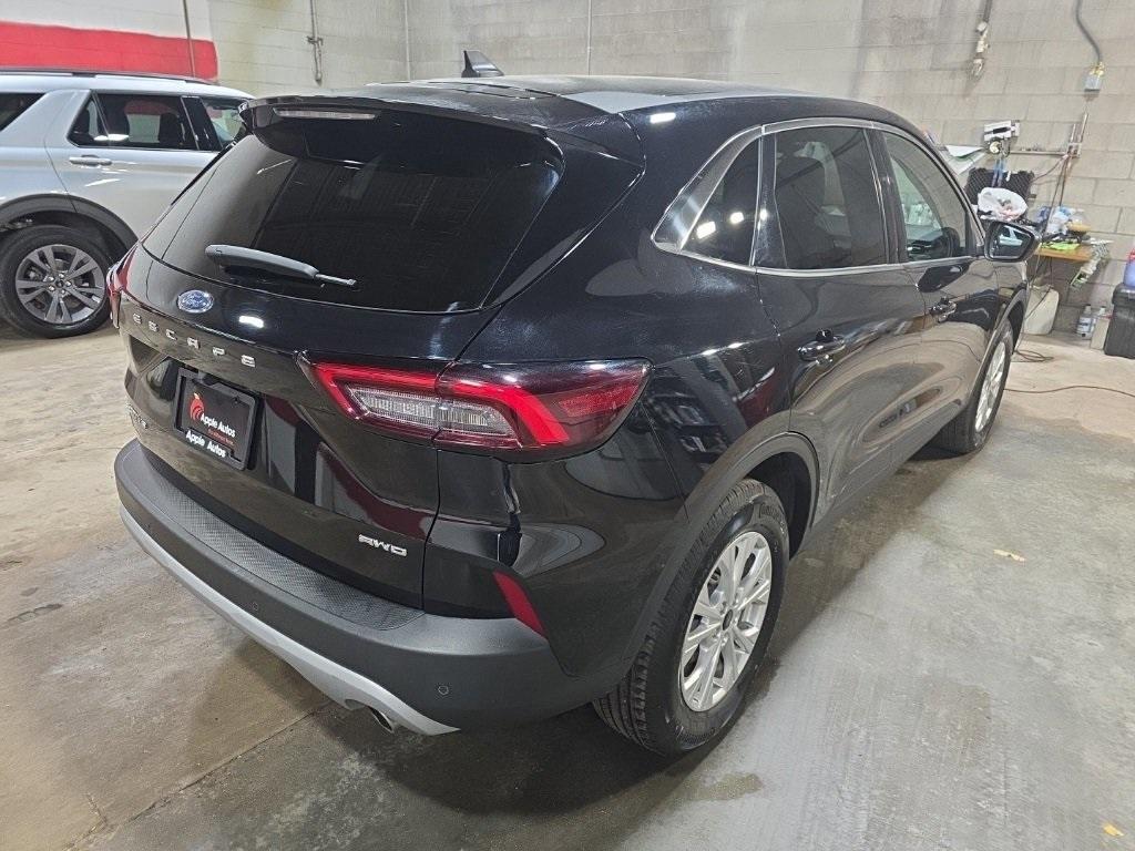 used 2024 Ford Escape car, priced at $25,999