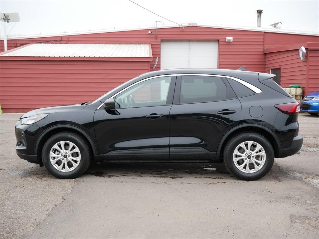 used 2024 Ford Escape car, priced at $25,999
