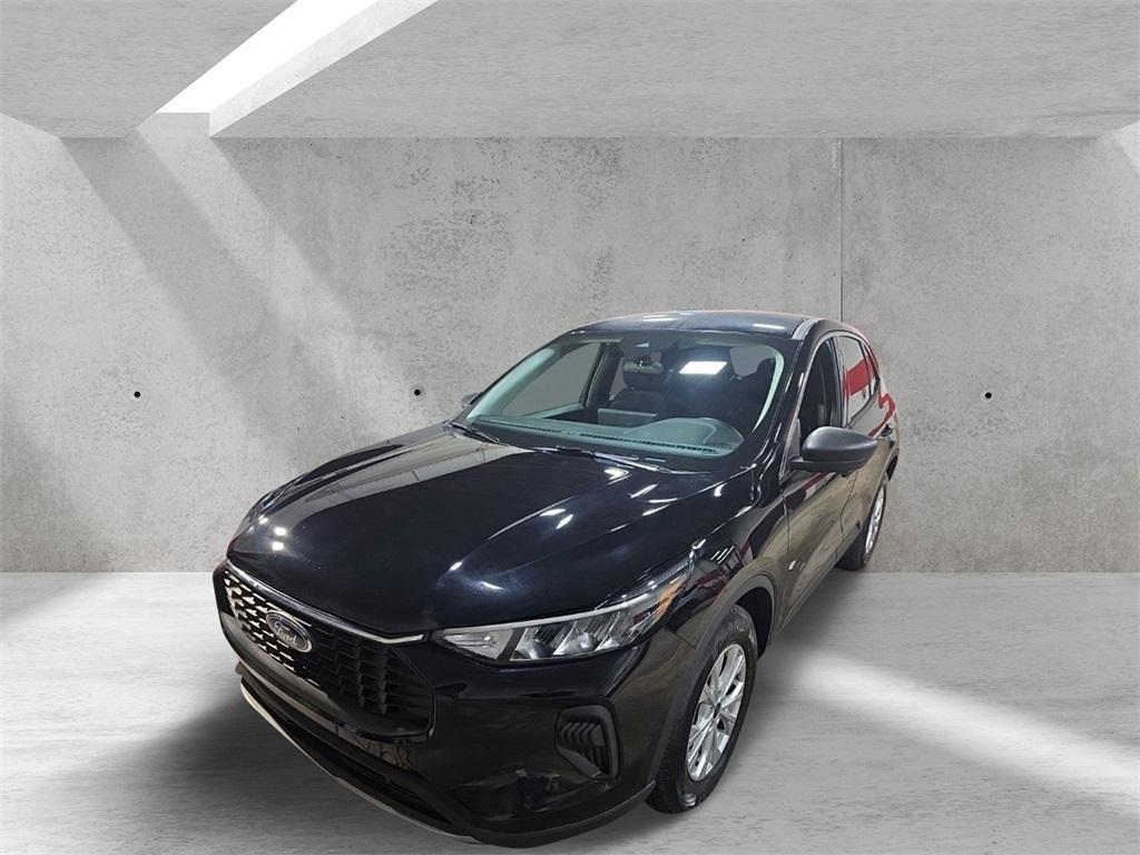 used 2024 Ford Escape car, priced at $25,999
