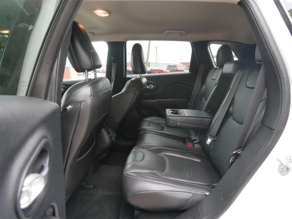 used 2016 Jeep Cherokee car, priced at $11,999