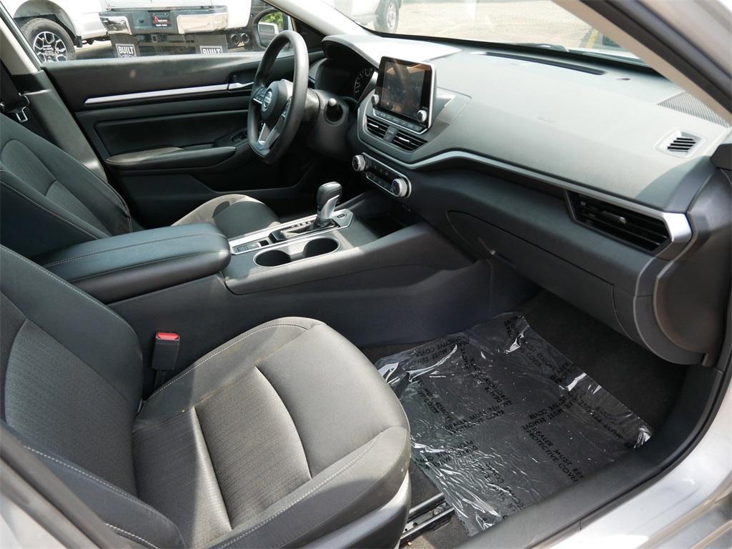 used 2022 Nissan Altima car, priced at $13,999
