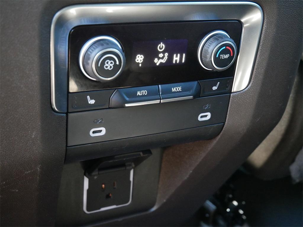 used 2022 Chevrolet Suburban car, priced at $47,999