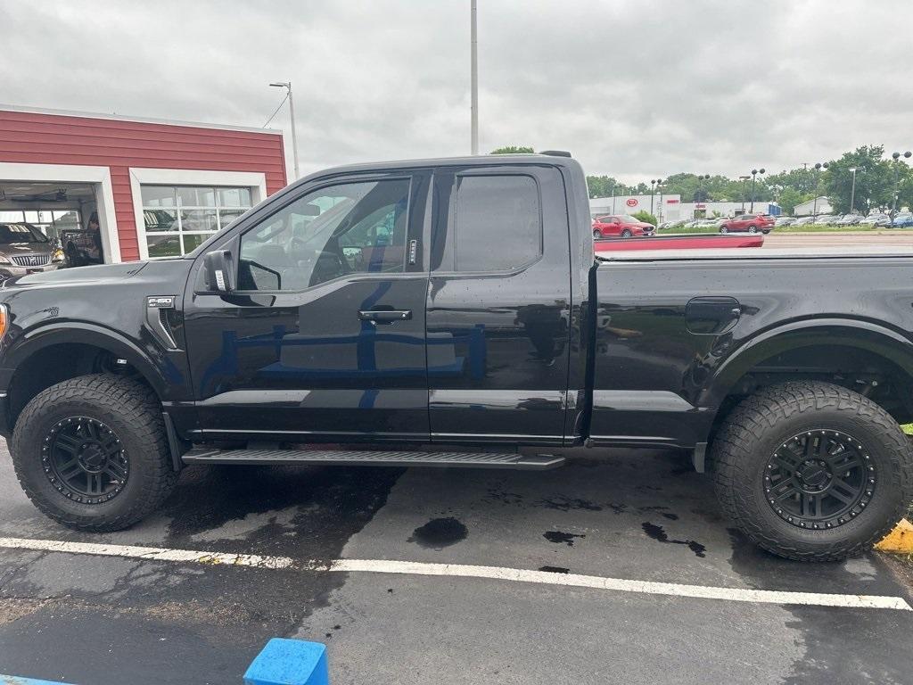 used 2022 Ford F-150 car, priced at $37,999