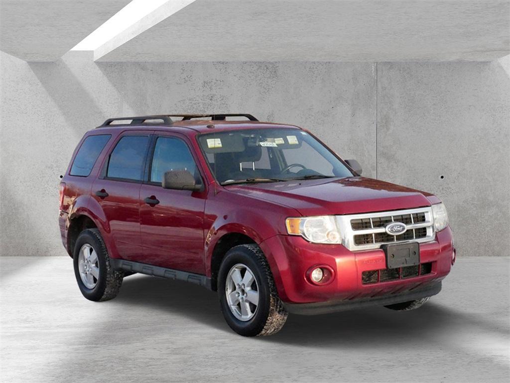 used 2009 Ford Escape car, priced at $5,897