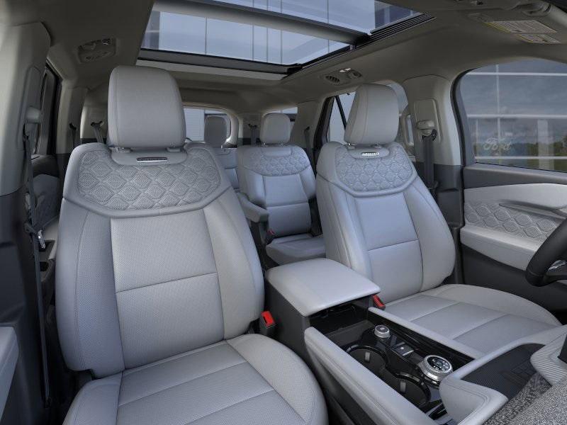 new 2025 Ford Explorer car, priced at $56,219