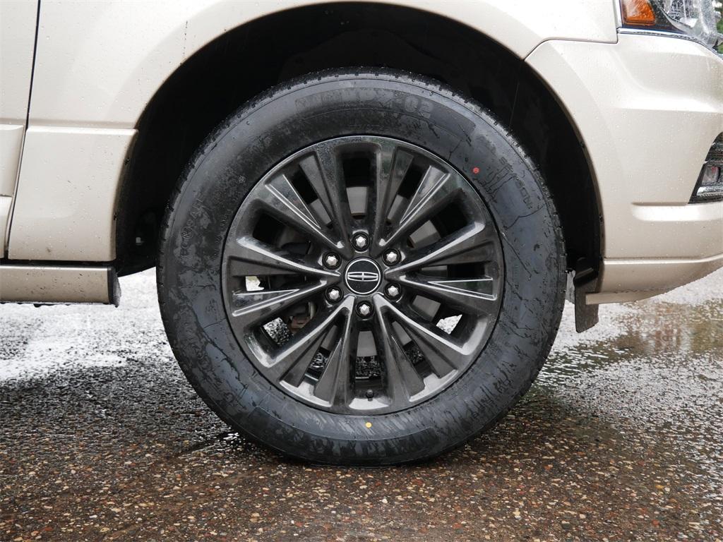 used 2017 Lincoln Navigator car, priced at $18,498