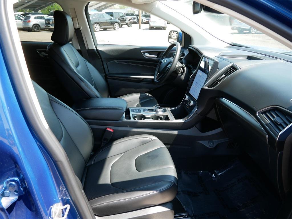 used 2022 Ford Edge car, priced at $30,999