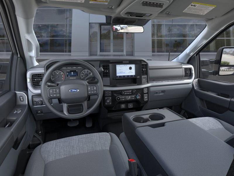 new 2025 Ford F-350 car, priced at $55,658