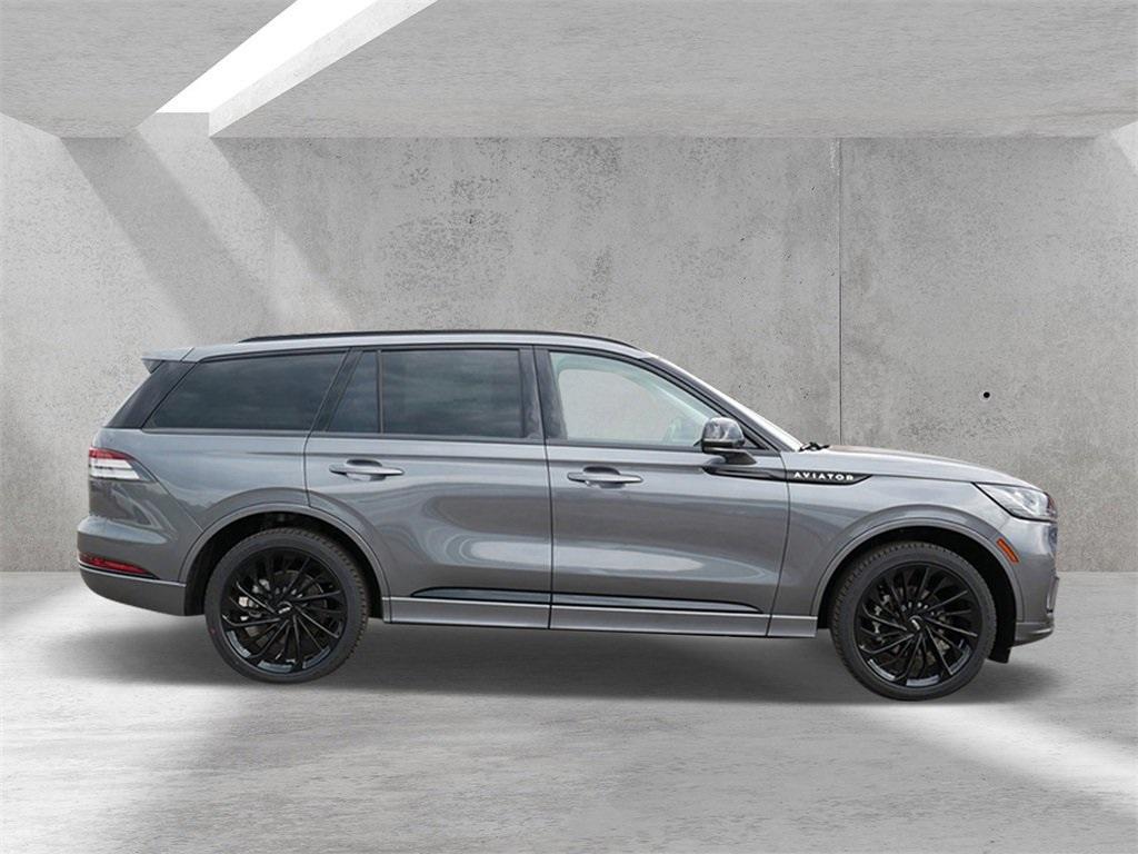 used 2025 Lincoln Aviator car, priced at $58,999