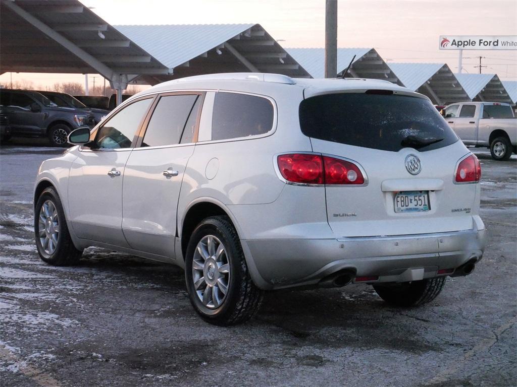 used 2012 Buick Enclave car, priced at $6,000