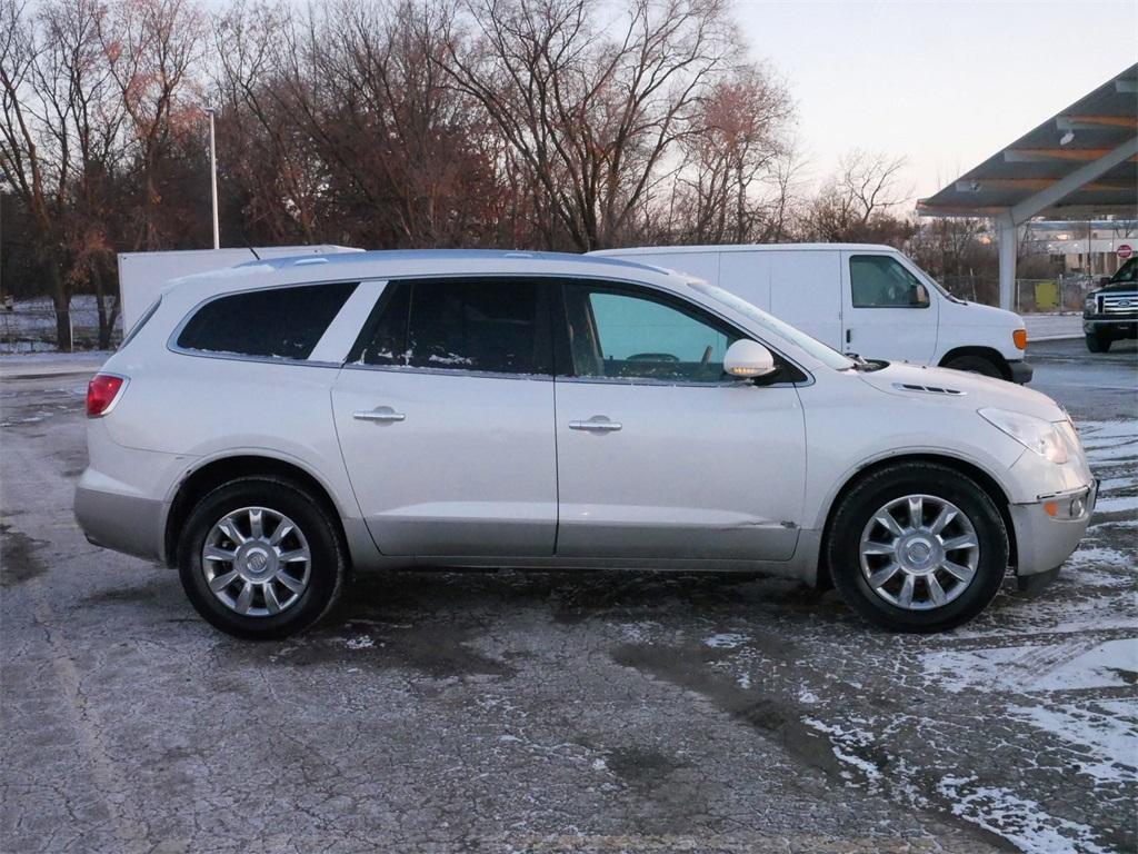 used 2012 Buick Enclave car, priced at $6,000