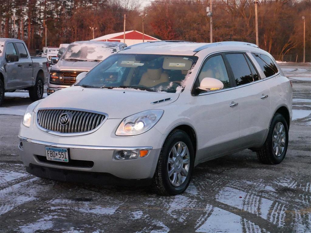 used 2012 Buick Enclave car, priced at $6,000