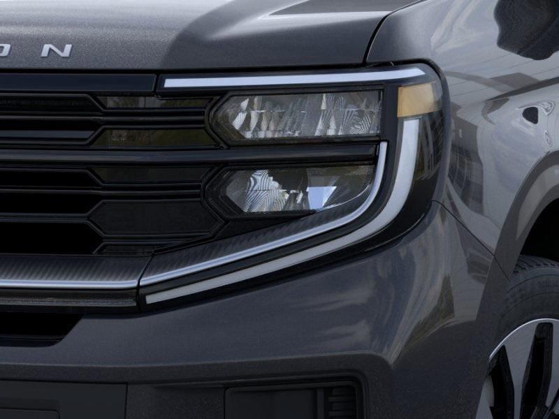 new 2025 Ford Expedition car, priced at $79,287
