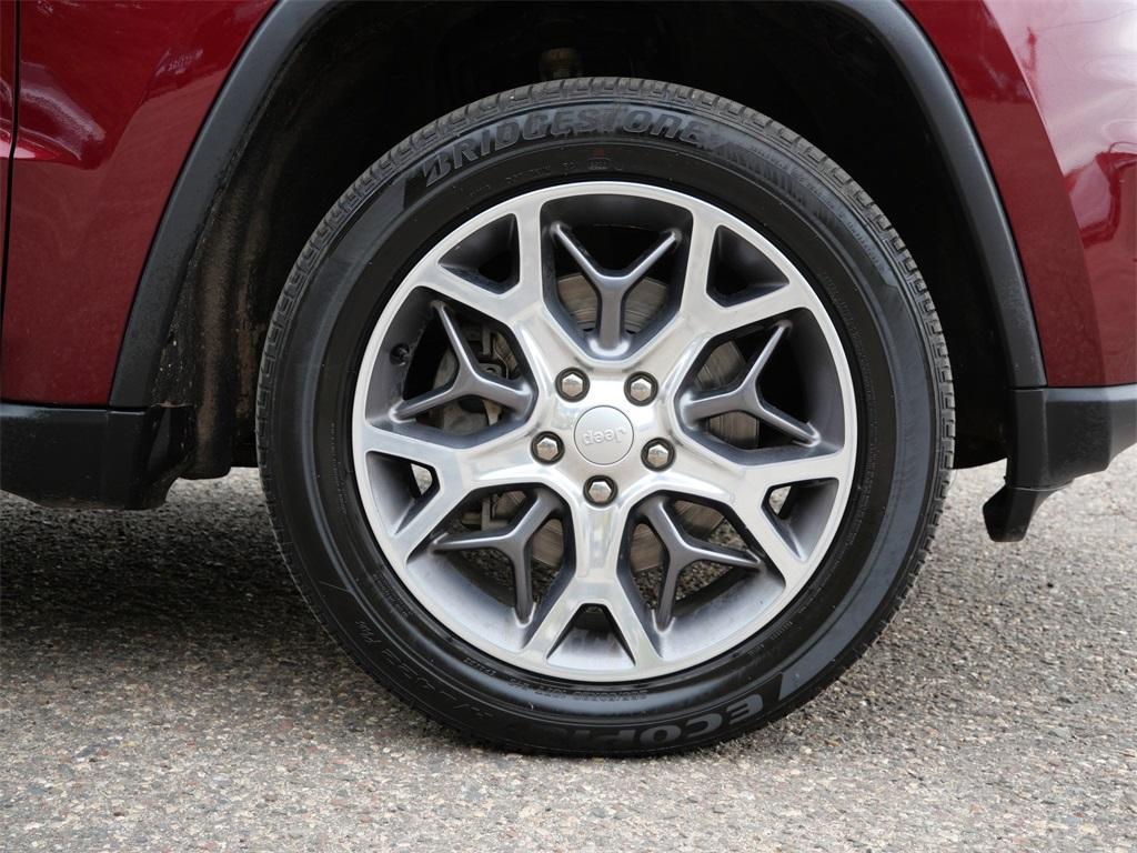 used 2021 Jeep Grand Cherokee car, priced at $26,999