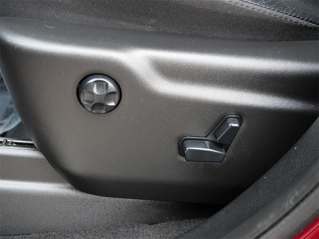 used 2021 Jeep Grand Cherokee car, priced at $26,999