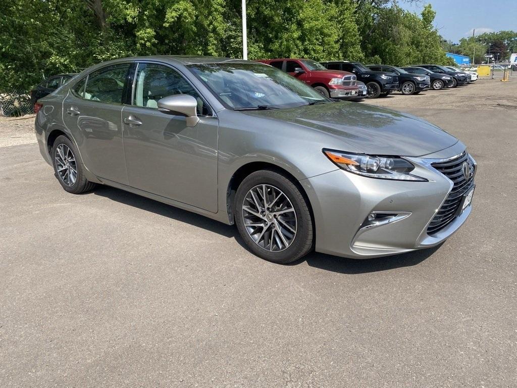 used 2017 Lexus ES 350 car