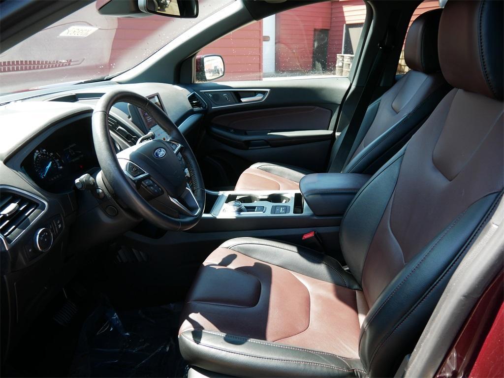 used 2022 Ford Edge car, priced at $30,999