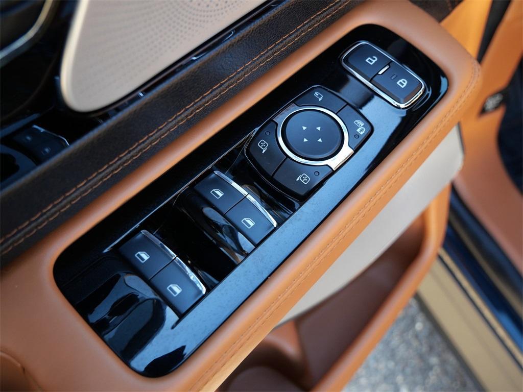 used 2022 Lincoln Aviator car, priced at $42,999