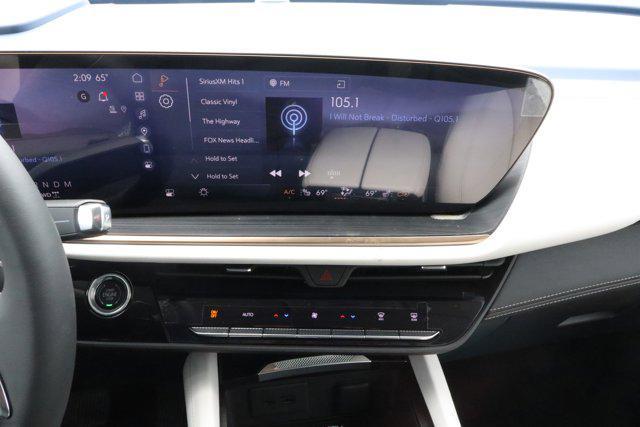 new 2025 Buick Envision car, priced at $46,267
