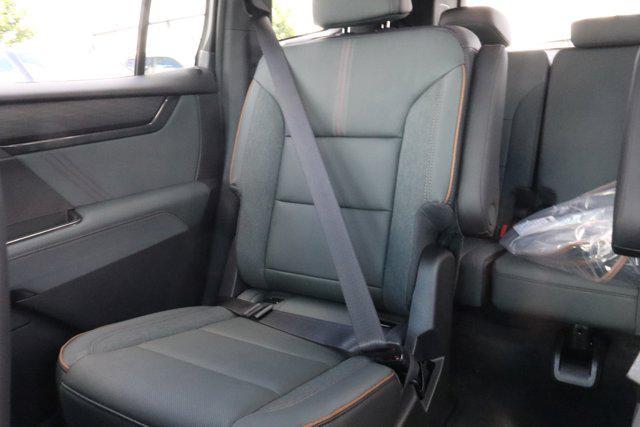 new 2025 GMC Acadia car, priced at $51,656