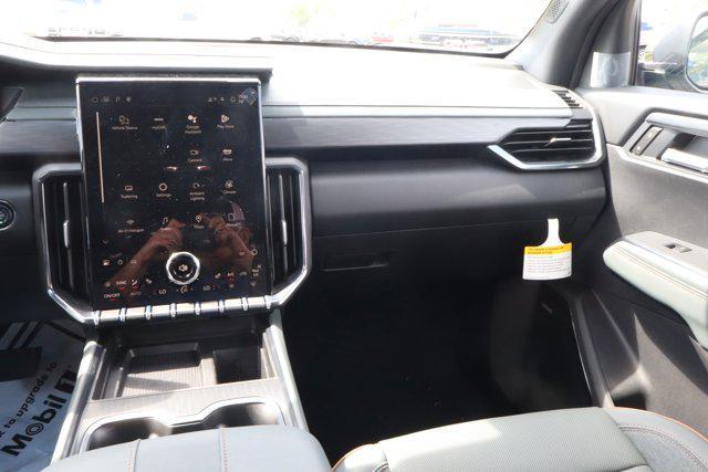 new 2025 GMC Acadia car, priced at $51,656