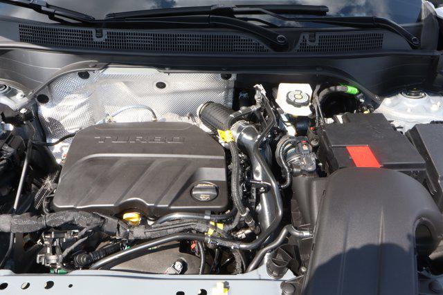 new 2025 Buick Envista car, priced at $30,624