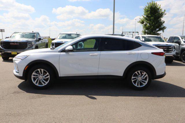new 2025 Buick Envista car, priced at $25,888