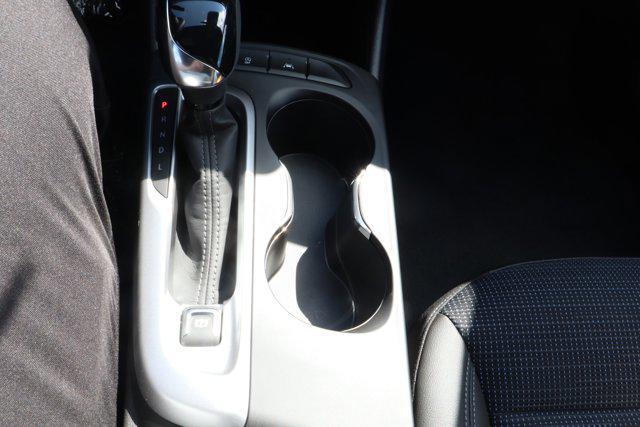 new 2025 Buick Envista car, priced at $25,888